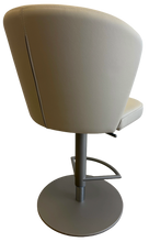 Load image into Gallery viewer, Mossa Stool
