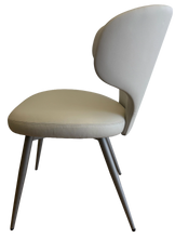 Load image into Gallery viewer, Venecia Dining Chair
