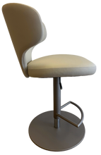 Load image into Gallery viewer, Venecia Stool
