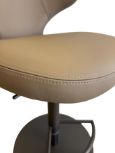 Load image into Gallery viewer, Venecia Stool
